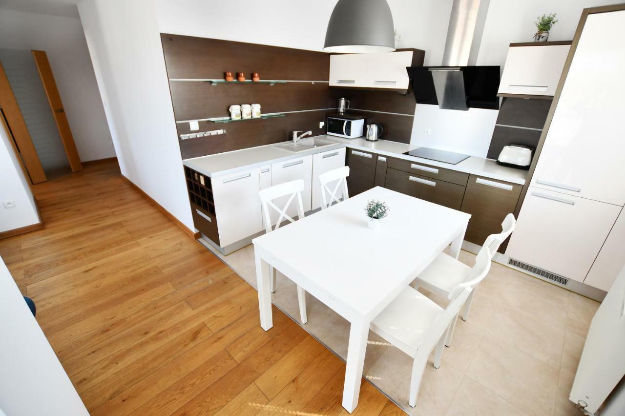 Apartamenty Navigator-Portowa 28 Колобжег Екстер'єр фото